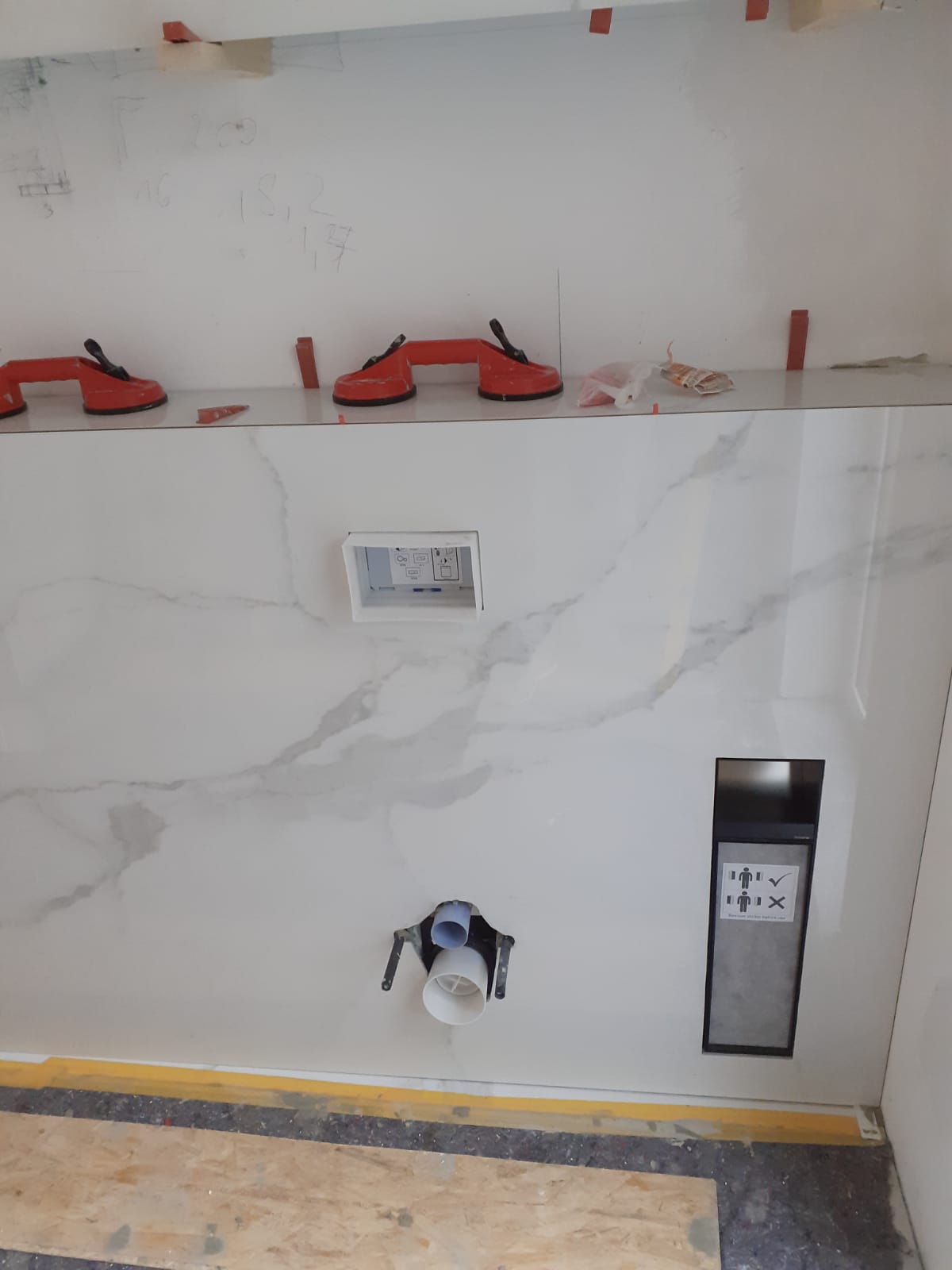 Feinsteinzeug Bodenfliesen — Euler Innenausbau Bornheim